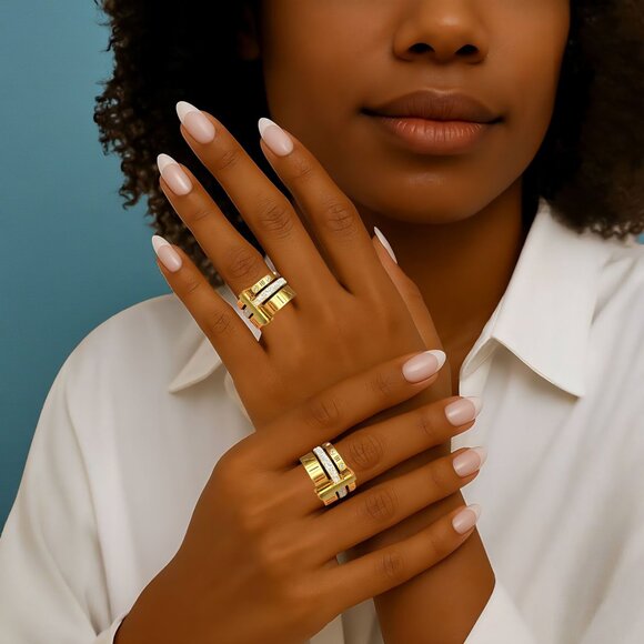 ๐ Modern Classic Roman Numeral Unisex Ring 18K Gold Plated Stainless Steel Sz 9 - Picture 3 of 13